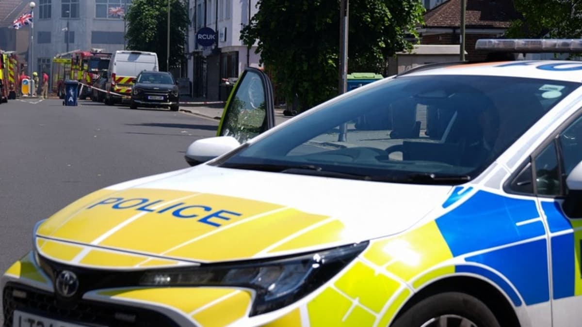 Poliisin hengen pelastanut brittimies, 39, voitti jätti­potin lotossa – jäi myöhemmin auton alle ja kuoli